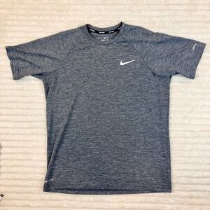 Nike Swim Dri-FIT Shirt Mens Medium Gray Heather UPF 40+ Short Sleeve Rash Guard